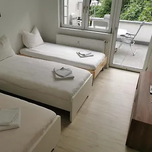 Appartement Ferdimesse, Keulen