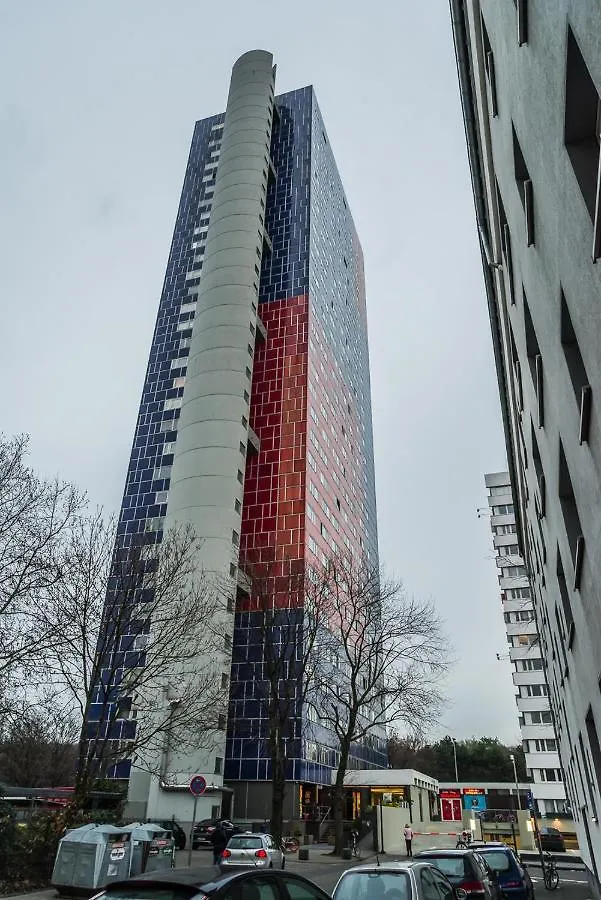 Messeapartment Köln 0*, Cologne